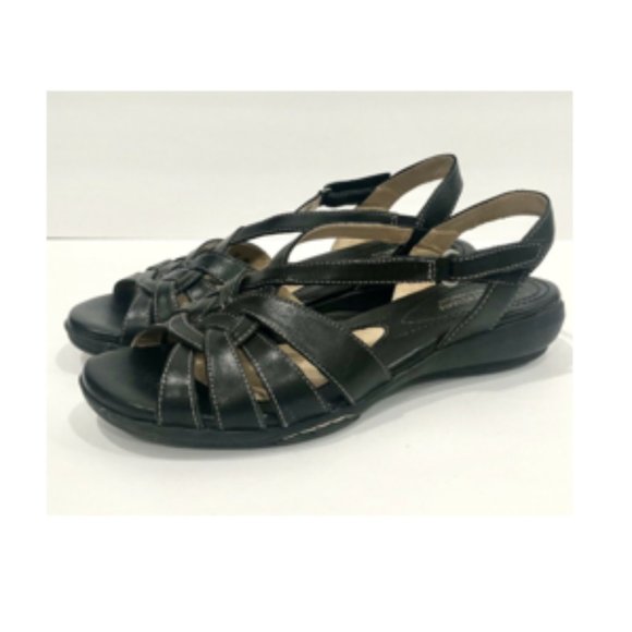 naturalizer daisy sandal